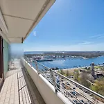 Trelleborgallee, 225 Apartment *
